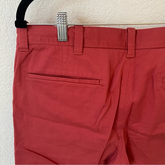 J. Crew 7 Inch Inseam Stretch Chino Shorts in Faded Red - Picture 4 of 7